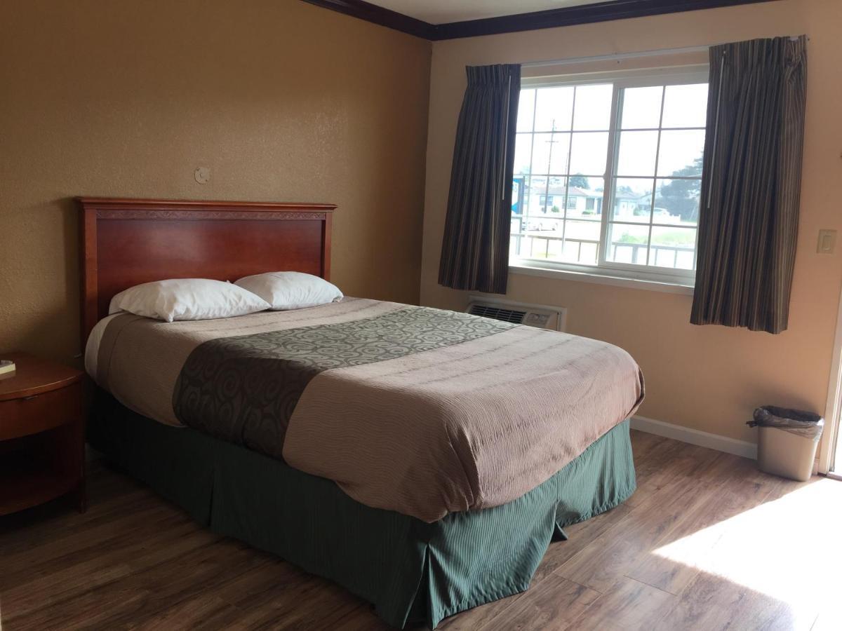 Best 5 Motel Σαλίνας Εξωτερικό φωτογραφία